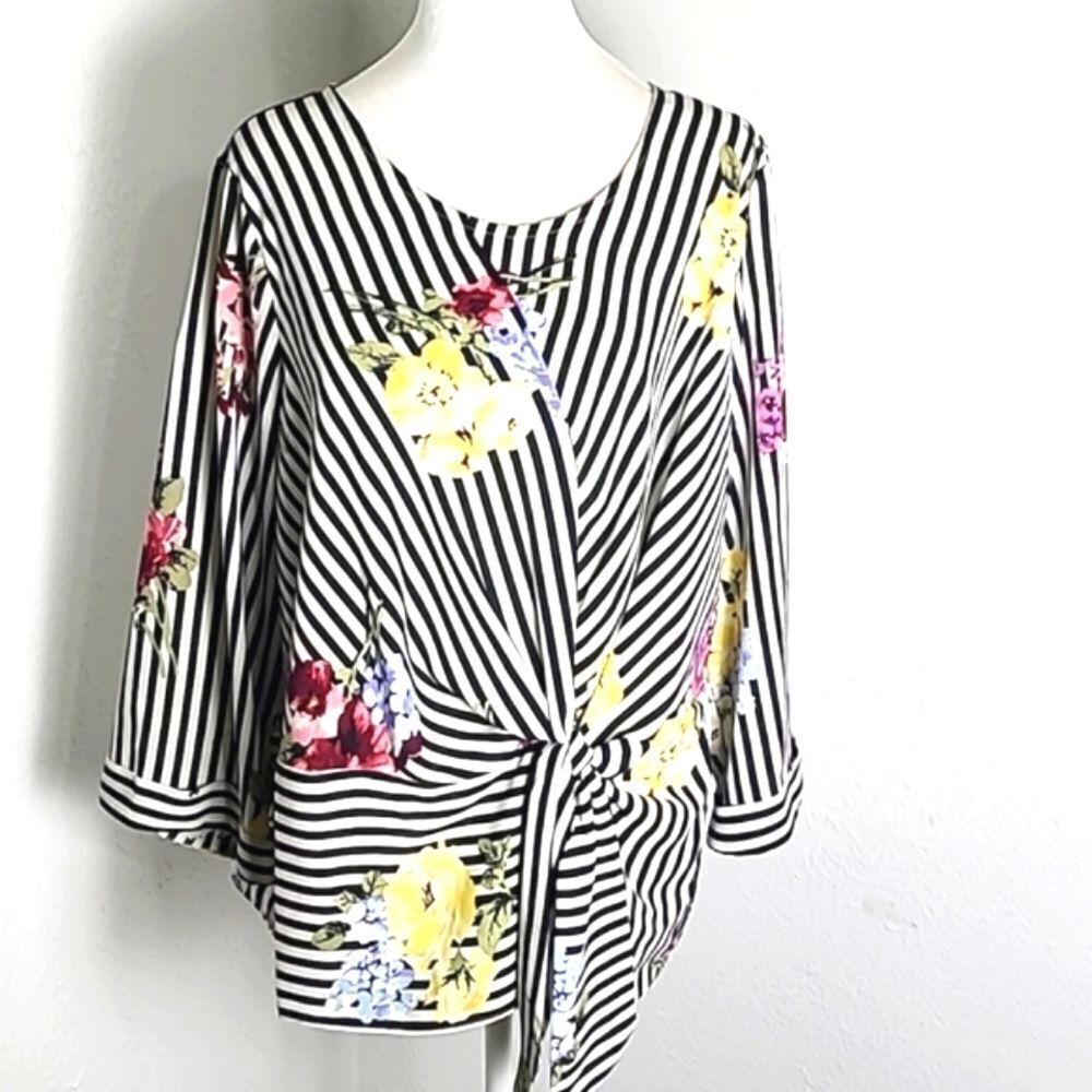 Signature Studio Black & White Asyemetrical Stripe Floral Top Side Tie, Size XL